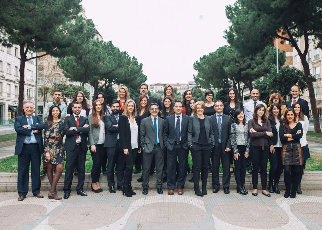 Foto-corporativa-grupo-MLT